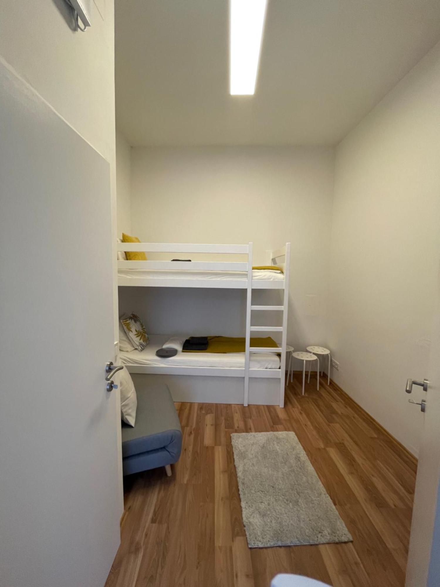 Central Mini Apartment Rhg 1 Viena Exterior foto
